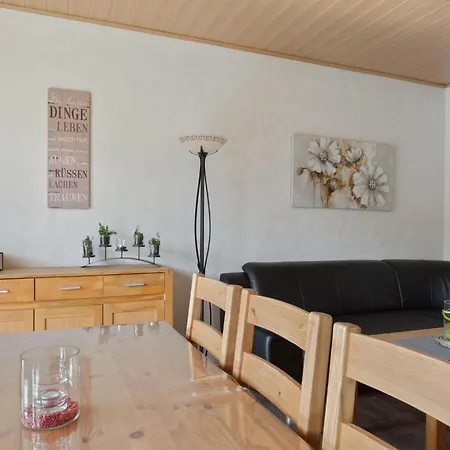 Nyaraló Entspannender Rueckzugsort In Langewiese