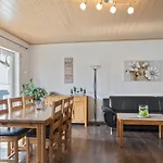 Entspannender Rueckzugsort In Langewiese Prázdninový dům