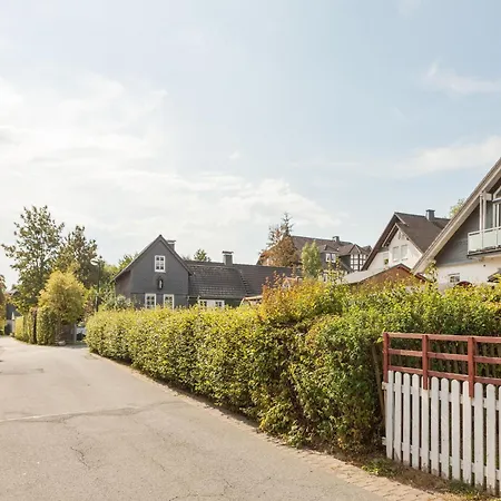 Entspannender Rueckzugsort In Langewiese Prázdninový dům